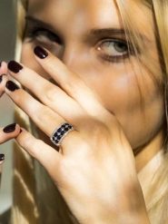 DIAMOND & CO Złoty pierścionek "Hanoï" z diamentami i szafirami rozmiar: 52. Niebieskie pierścionki Diamond & Co, z diamentem, złote. Za 2,087.99 zł.