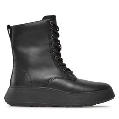 Botki FitFlop. Czarne botki FitFlop, bez wzorów, bez obcasa, na płaskiej podeszwie, bez zapięcia. Za 929.99 zł.
