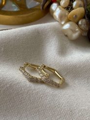 Luseera Pozłacane kolczyki-kreole z cyrkoniami rozmiar: onesize. Żółte kolczyki Luseera, z cyrkonią, pozłacane. Za 43.99 zł.