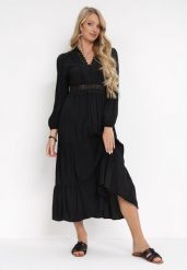 Czarna Rozkloszowana Sukienka z Koronką Brightyn. Czarne sukienki Born2be, na imprezę, l, z aplikacjami, z koronki, bez kołnierzyka, bez ramiączek, maxi, rozkloszowane. Za 84.99 zł.
