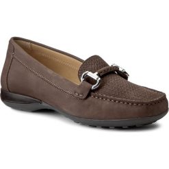 Mokasyny GEOX - D Euro D D6245D 0BS32 C6004 Chestnut. Brązowe mokasyny Geox, bez wzorów, z nubiku, bez obcasa. W wyprzedaży za 219.00 zł.