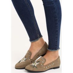 Khaki Mokasyny Day by Day. Brązowe mokasyny Born2be, bez wzorów, ze skóry, z okrągłym noskiem, bez obcasa. Za 59.99 zł.