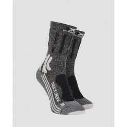 Skarpety damskie trekkingowe X-Socks Trek X Linen. Czarne skarpety X Socks, bez wzorów. W wyprzedaży za 120.00 zł.