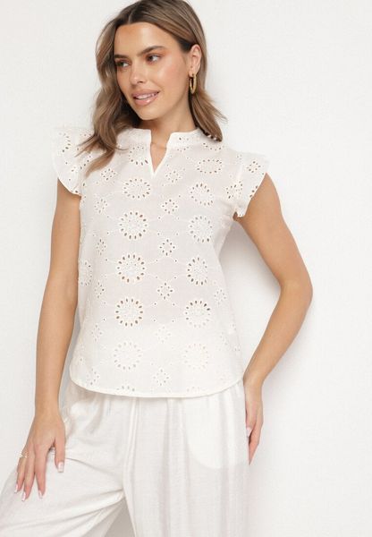 Beżowa Ażurowa Bluzka z Bawełny z Falbankami Emzekia. Brązowe bluzki Born2be, l, w ażurowe wzory, z bawełny, eleganckie, bez kołnierzyka, bez ramiączek. Za 39.99 zł.