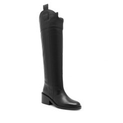 Kozaki Gino Rossi. Czarne kozaki Gino Rossi, bez obcasa, na słupku, bez zapięcia. Za 579.99 zł.