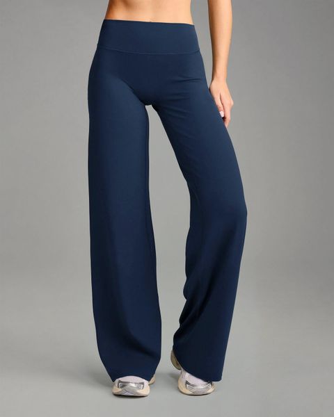 Legginsy Straight Softform™ - Granatowy. Niebieskie legginsy JOY STUDIO, l, bez wzorów, z materiału, z podwyższonym stanem, długie. Za 257.00 zł.