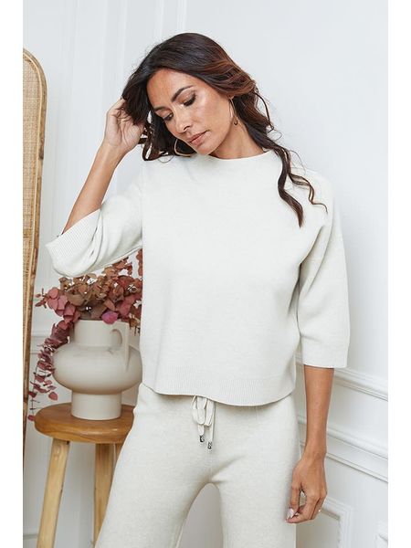 So Cachemire Sweter "Dylia" w kolorze beżowym rozmiar: S. Brązowe swetry So Cachemire, s, bez wzorów, ze splotem, bez ramiączek. Za 195.31 zł.