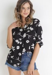 Czarna Koszula w Stylu Kimono w Kwiaty z Bawełny i Wiskozy Geraldina. Czarne koszule Born2be, m, bez wzorów, z bawełny, bez kołnierzyka, bez ramiączek. Za 49.99 zł.