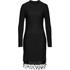 Sukienka dzianinowa z koronką bonprix czarny. Czarne sukienki bonprix, bez wzorów, z dzianiny, bez kołnierzyka, bez ramiączek. Za 54.99 zł.