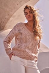 Sweter z Dekoltem w Serek - Pudrowy. Brązowe swetry MOE, l, bez wzorów, z materiału, bez ramiączek. Za 209.90 zł.