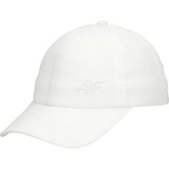 Czapka z daszkiem damska CAD207 - biały. Czapki 4f. W wyprzedaży za 39.99 zł.