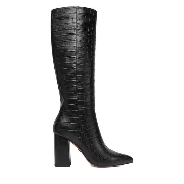 Kozaki Nine West. Czarne kozaki Nine West, bez obcasa, na słupku, bez zapięcia. Za 199.99 zł.