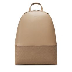 Plecak Calvin Klein. Brązowe plecaki Calvin Klein, bez wzorów. Za 349.99 zł.