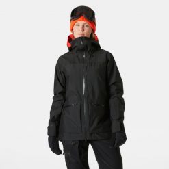 Damska kurtka narciarska Helly Hansen Powderqueen 3.0. Czarne kurtki narciarskie Helly Hansen, bez wzorów, bez kaptura, narciarskie. W wyprzedaży za 1,676.50 zł.