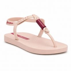 Sandały damskie Ipanema 26674 CLASS FEVER. Czerwone sandały Ipanema, bez wzorów, z materiału, eleganckie, bez obcasa, bez zapięcia. Za 69.00 zł.