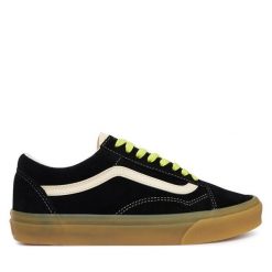 Tenisówki Vans. Czarne trampki Vans, bez wzorów, bez zapięcia. Za 369.99 zł.