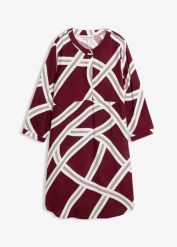 Sukienka koszulowa z czystej wiskozy. Czerwone sukienki bonprix, bez wzorów, z wiskozy, bez kołnierzyka, bez ramiączek, midi, koszulowe. Za 122.99 zł.
