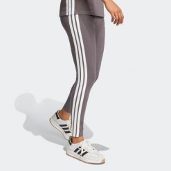 Legginsy fitness damskie ADIDAS. Legginsy Adidas, m, bez wzorów, z bawełny. Za 99.99 zł.