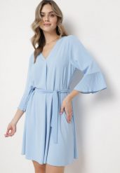 Niebieska Sukienka Mini z Paskiem w Talii i Plisowanymi Rękawami Urssalia. Niebieskie sukienki Born2be, na co dzień, bez wzorów, eleganckie, bez kołnierzyka, bez ramiączek, mini, proste. Za 74.99 zł.