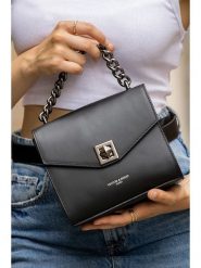 Victor & Hugo Paris Skórzana torebka "Thea" w kolorze czarnym - 19 x 17 x 10 cm rozmiar: onesize. Czarne torby na ramię Victor & Hugo Paris, bez wzorów, z materiału, na ramię, bez dodatków. Za 282.99 zł.