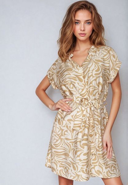 Beżowa Sukienka o Pudełkowym Kroju z Materiałowym Paskiem w Talii Nasaline. Brązowe sukienki Born2be, na imprezę, l, bez wzorów, z materiału, eleganckie, bez kołnierzyka, bez ramiączek, mini. Za 69.99 zł.