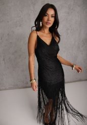 Czarna Sukienka Koktajlowa na Ramiączkach Zdobiona Frędzlami Wilinsia. Czarne sukienki Renee, na imprezę, l, z aplikacjami, boho, bez kołnierzyka, bez ramiączek, maxi, dopasowane. Za 259.99 zł.