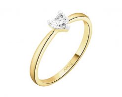Pierścionek z żółtego złota z diamentem - serce - 0,26 ct - próba 585. Żółte pierścionki Apart, z diamentem, złote. Za 5,490.00 zł.