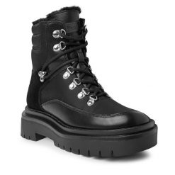 Botki Pepe Jeans. Czarne botki Pepe Jeans, bez wzorów, z jeansu, bez obcasa, na płaskiej podeszwie, bez zapięcia. Za 729.99 zł.