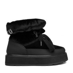 Śniegowce Juicy Couture. Czarne trapery i śniegowce Juicy Couture. Za 329.99 zł.