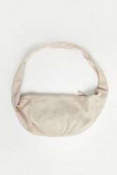 Torebka zamszowa półksiężyc PESERICO. Torebki klasyczne PESERICO, bez wzorów, z zamszu, zamszowe, bez dodatków. Za 1,719.00 zł.