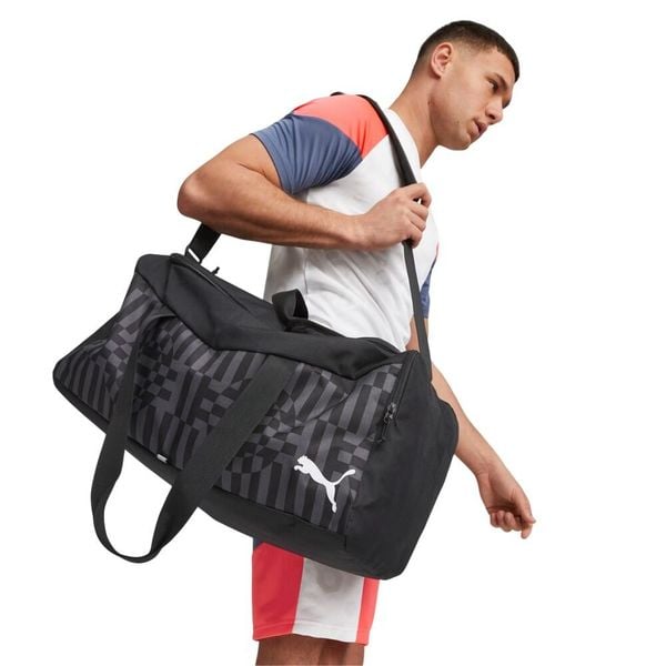 Torba Podróżna Individual Rise Jeden Rozmiar. Czarne torby na ramię Puma, bez wzorów, z materiału, na ramię, bez dodatków. Za 159.00 zł.
