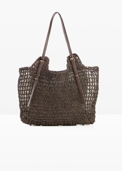 Torba shopper z ozdobnymi sprzączkami. Brązowe shopper bonprix, bez wzorów, bez dodatków. Za 127.99 zł.
