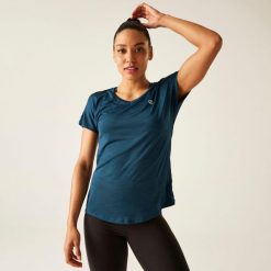 Koszulka sportowa z krótkim rękawem damska Vigilant. Niebieskie koszulki sportowe Dare 2b, bez wzorów, bez ramiączek, na fitness i siłownię. W wyprzedaży za 59.99 zł.