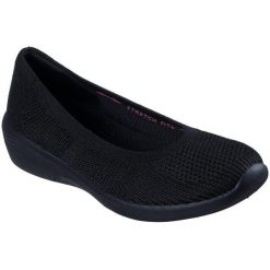 Mieszkania Skechers Arya - Fancy You, Kobiety. Czarne obuwie sportowe Skechers, bez zapięcia. Za 390.00 zł.