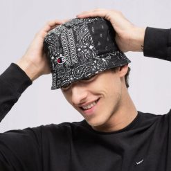 CZAPKA BUCKET KAPELUSZ MŁODZIEŻOWY CHAMPION ROCHESTER M/L. Czarna kapelusze Champion, bez wzorów. Za 75.28 zł.
