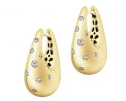 Kolczyki z żółtego złota z brylantami - 0,19 ct - próba 585. Żółte kolczyki Apart, z brylantem, złote. Za 9,190.00 zł.
