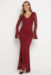 Bordowa Koronkowa Sukienka o Dopasowanym Kroju z Szerokim Dołem Annadira. Czerwone sukienki Born2be, na spotkanie biznesowe, m, bez wzorów, z koronki, eleganckie, bez kołnierzyka, bez ramiączek, maxi, dopasowane. Za 139.99 zł.