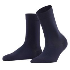 Skarpetki bawełniane damskie Falke Touch. Białe skarpety Falke, bez wzorów, z bawełny. Za 119.50 zł.