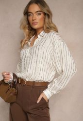 Biała Koszula z Lnu i Wiskozy o Kroju Oversize w Metaliczne Paski Velirna. Białe koszule Renee, bez wzorów, z jeansu, eleganckie, bez kołnierzyka, bez ramiączek. Za 74.99 zł.