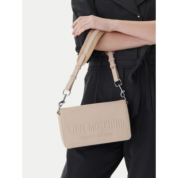 Torebka LOVE MOSCHINO. Białe torebki klasyczne Love Moschino, bez wzorów, bez dodatków. Za 486.99 zł.