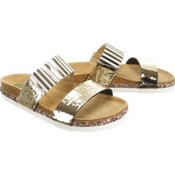 DR. BRINKMANN 701348-82 gold, klapki profilaktyczne damskie. Klapki Dr. Brinkmann, bez wzorów, z gumy, bez obcasa. W wyprzedaży za 175.90 zł.
