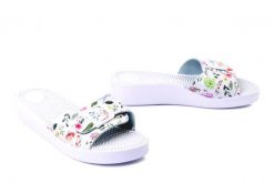 SANITAL FLEX KF-01 prato, klapki damskie. Białe klapki Sanital-Flex, bez wzorów, bez obcasa, na koturnie. Za 94.99 zł.