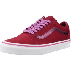 Buty VANS OLD SKOOL MTLC Bordeaux. Czerwone trekkingi Vans, ze skóry, trekkingowe. Za 406.20 zł.