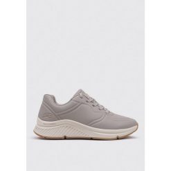 Buty Kobieta Skechers Arch Comfort B Sweet szary. Brązowe obuwie sportowe Skechers, z syntetyku, bez zapięcia, trekkingowe, Skechers Sport. Za 318.19 zł.
