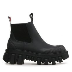 Sztyblety Tommy Jeans. Czarne botki Tommy Jeans, bez wzorów, z jeansu, bez obcasa, na płaskiej podeszwie, bez zapięcia. Za 569.99 zł.