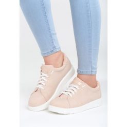 Różowe Buty Sportowe Leaving Warsaw. Obuwie sportowe Born2be. Za 49.99 zł.