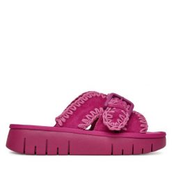 Klapki Roxy. Czerwone klapki Roxy, bez wzorów, bez obcasa. Za 179.99 zł.