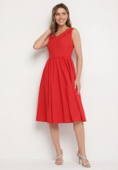 Czerwona Klasyczna Rozkloszowana Sukienka Vices Tolissela. Czerwone sukienki Born2be, na co dzień, l, z aplikacjami, eleganckie, bez kołnierzyka, bez ramiączek, midi, rozkloszowane. Za 119.99 zł.