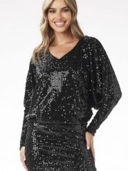 Sukienka Model A700 Black - awama. Czarne sukienki Awama, na karnawał, l, bez wzorów, z weluru, eleganckie, bez kołnierzyka, plus size, bez ramiączek, mini. Za 385.57 zł.