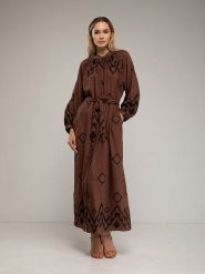 Tantra Sukienka w kolorze brązowym rozmiar: onesize. Brązowe sukienki Tantra, bez wzorów, z tkaniny, bez kołnierzyka, bez ramiączek, midi. Za 166.49 zł.